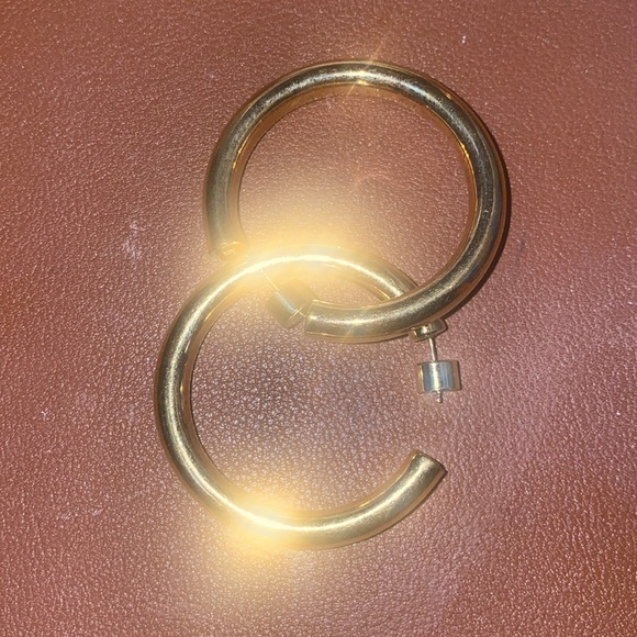 Baby Natasha hoops Jennifer fisher - Picture 4 of 5